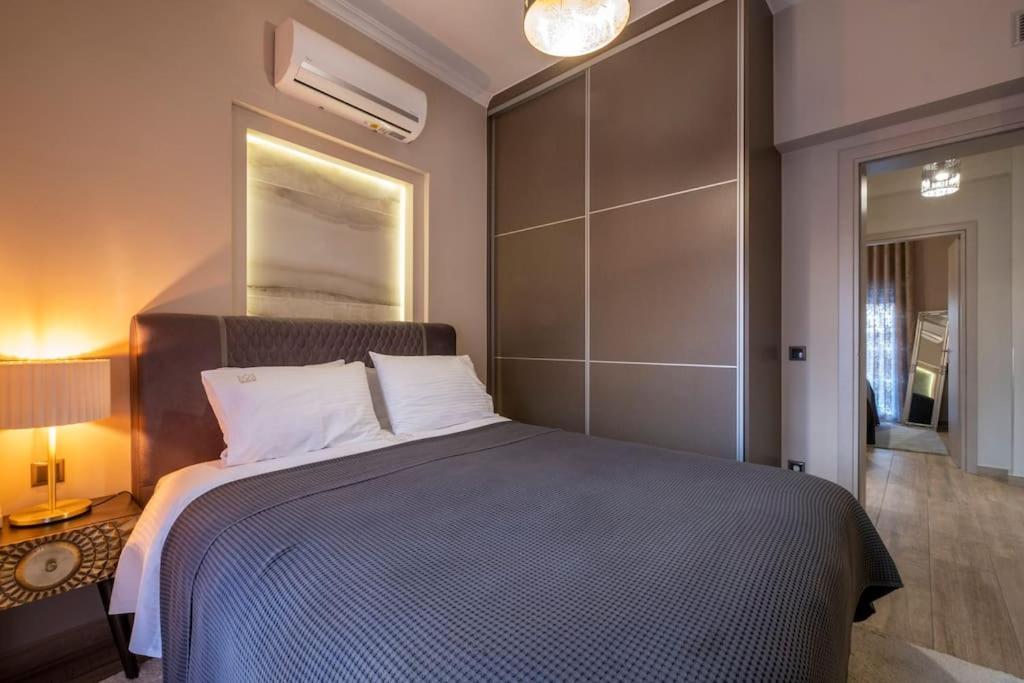 Maison De Luxx A10, Cozy Apartment With Garden In Лариса Екстериор снимка