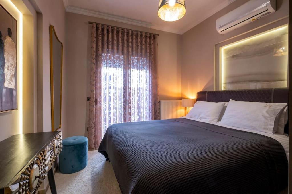 Maison De Luxx A10, Cozy Apartment With Garden In Лариса Екстериор снимка