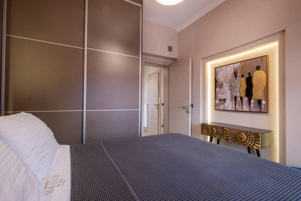 Maison De Luxx A10, Cozy Apartment With Garden In Лариса Екстериор снимка